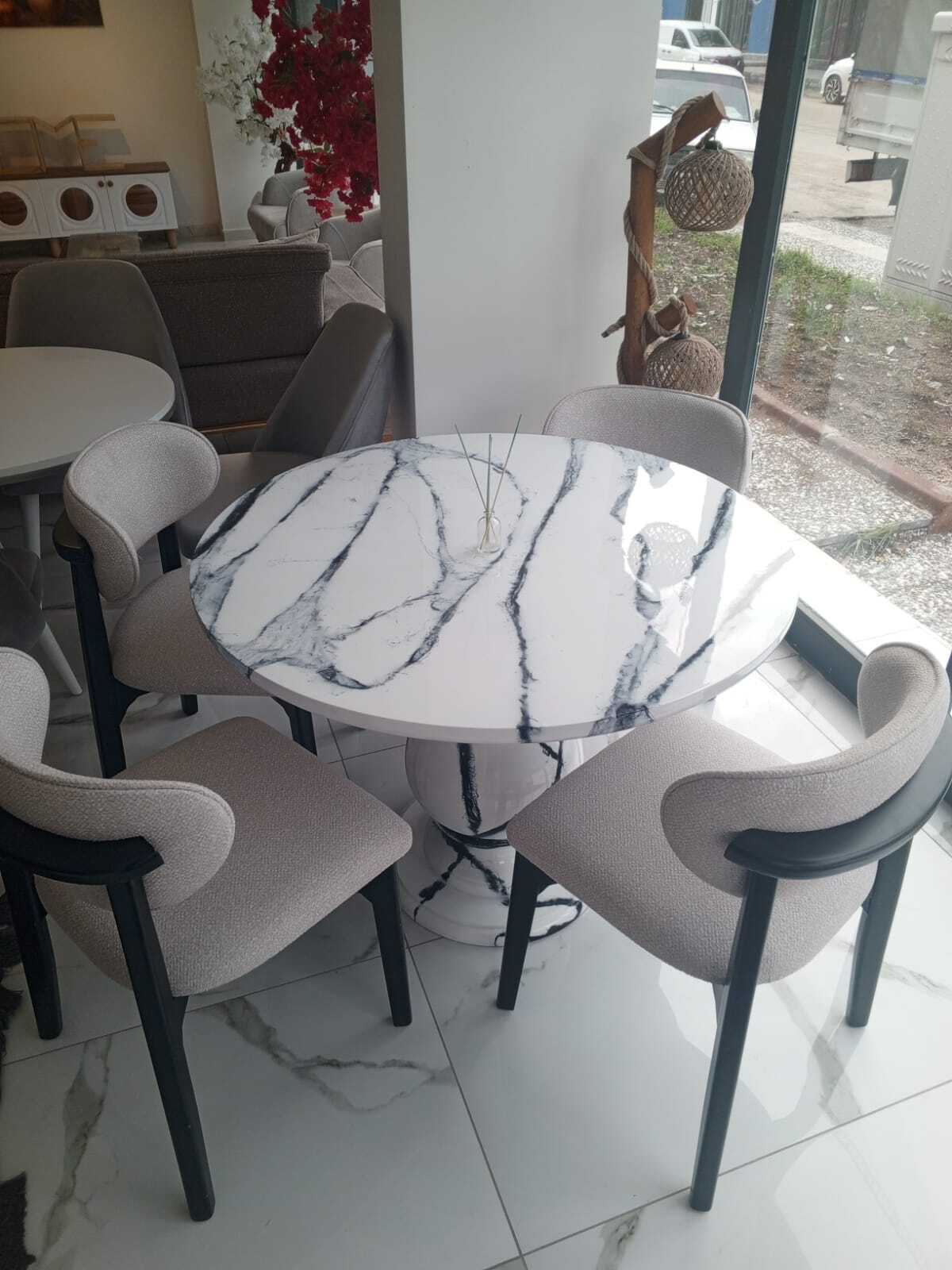 AHSAP YUVARLAK MERMER  GORUNUMLU MASA SANDALYE