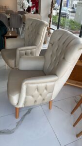 712b8cca-a5b3-48bf-b2f5-254c5fc09f15 (1)